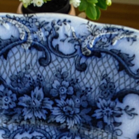 WALDORF BLUE FLOW Vintage 9" Pottery Cobalt Blue Pattern Plate from England - Picture 4 of 5